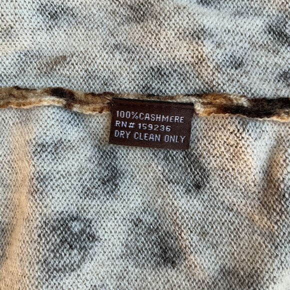 J. Mclaughlin Cashmere Cardigan Sweater Womens sz S Leopard Animal Print V-Neck - Picture 9 of 11